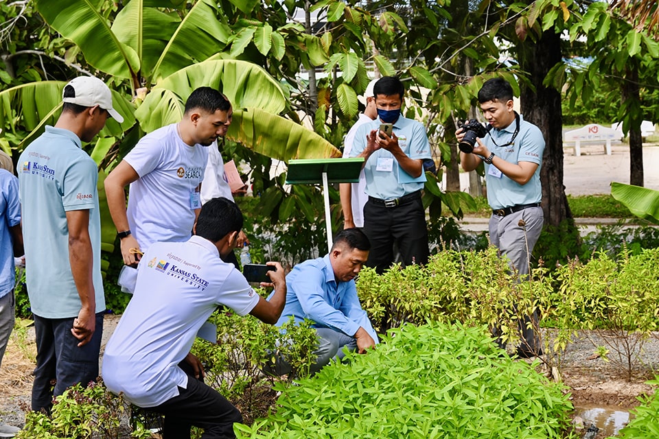 Participants collect soil samples to analyze the nutrient content present in the soil.