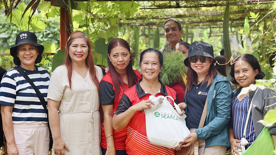 Teachers from San Antonio Elementary School in Los Baños, Laguna, including Ms. Soledad Villanueva, PSDS of DepEd Los Baños, and Ms. Anna Gale Vallez, Program Specialist, during the benchmarking visit of DepEd Rizal Stakeholders.