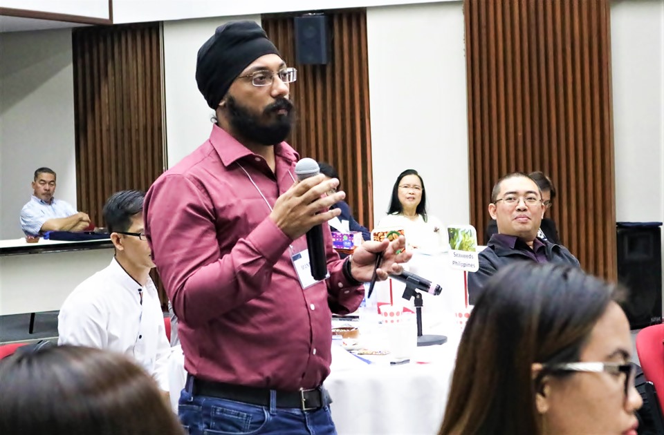 Mr. Manmeet Ajmani, Research Analyst, IFPRI-New Delhi, asking for some pointers on how to package research reports ideal for the needs and mindsets of policymakers during the open forum of the back-to-back workshops.