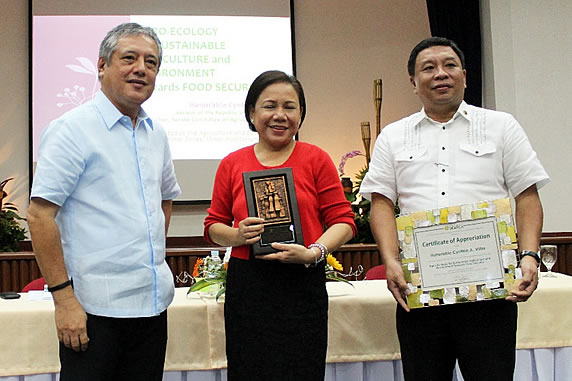 senator-villar-underscores-need-for-agro-ecology-4