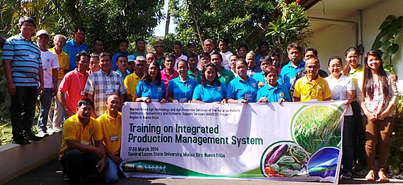 The participants of the Training-Workshop on Integrated Production Management for Rice and Vegetables, together with the SEARCA Project Team and DAR Officials on 17 March 2014 at CLSU, Muñoz, Nueva Ecija.