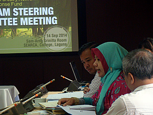 Ms. Sagita Arhidani, Head of the ASEAN Social Forestry Network (ASFN), gives her comments during the evaluation of proposals.