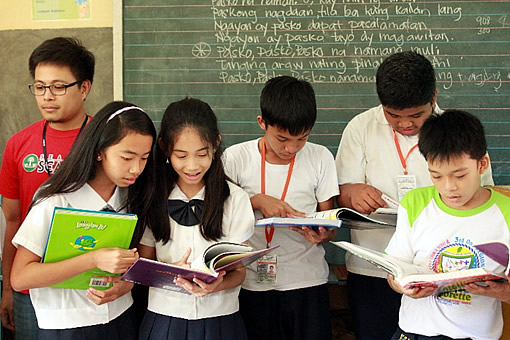 searca-donates-books-to-public-schools-in-los-banos-1