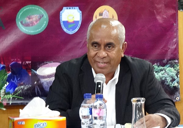 H. E. Estanislau Aleixo da Silva lauds SEARCA efforts along with UNTL and SAAT in organizing the implementing the forum on food security in Timor-Leste.