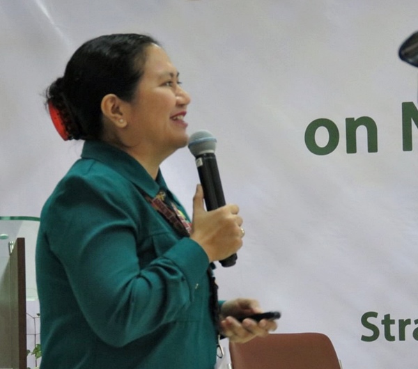 Dr. Leila S. Africa presenting her paper on 'Promoting Nutrition-Sensitive School Gardens and Feeding Programs through the School-Plus-Home-Gardens (S+HG) Project: The Case of Laguna, Philippines.'